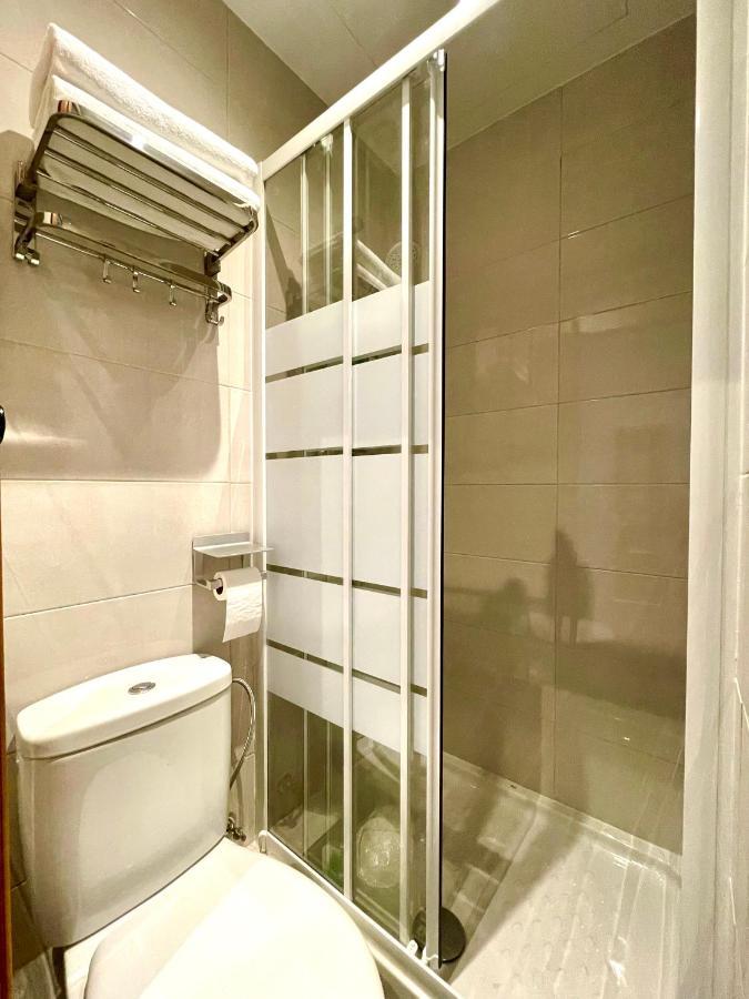 Pension Bertolin Barcelona Exterior foto