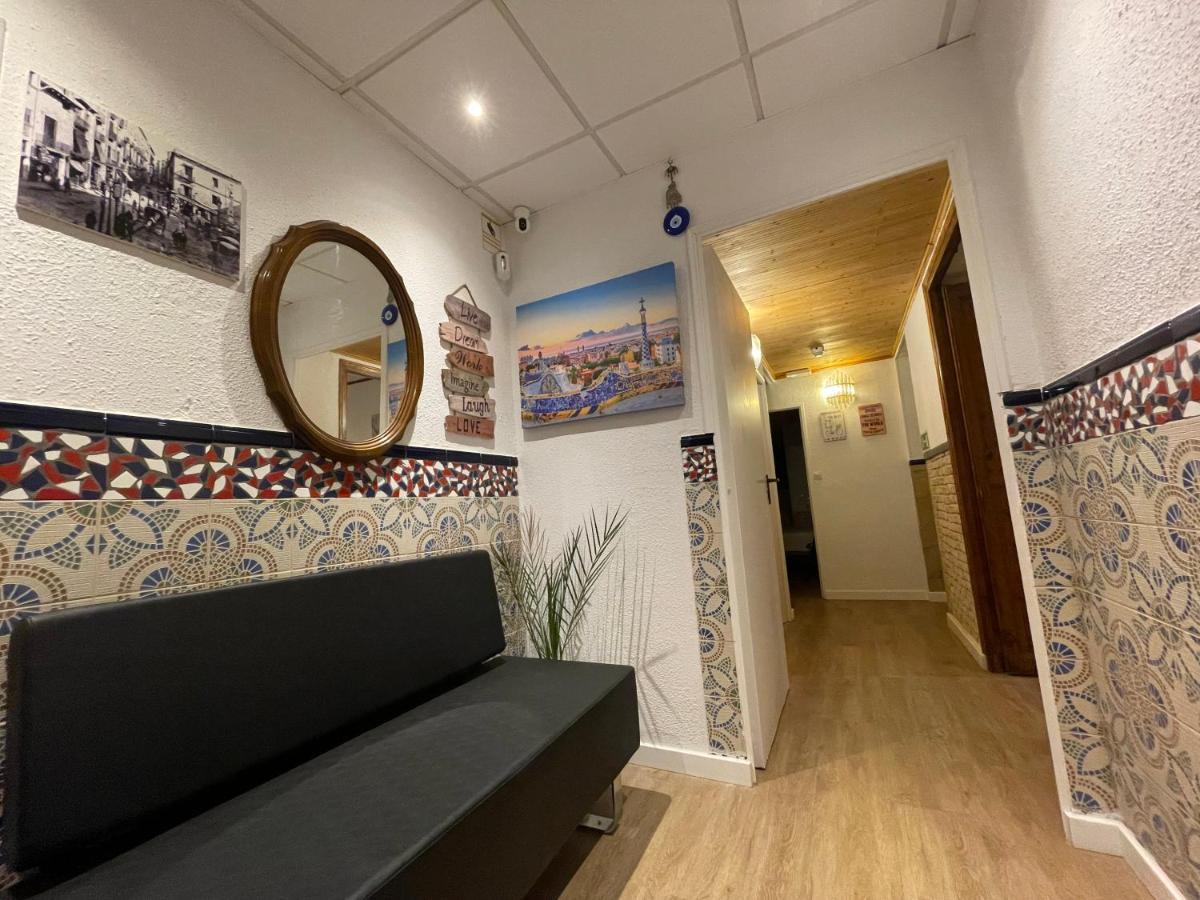 Pension Bertolin Barcelona Exterior foto